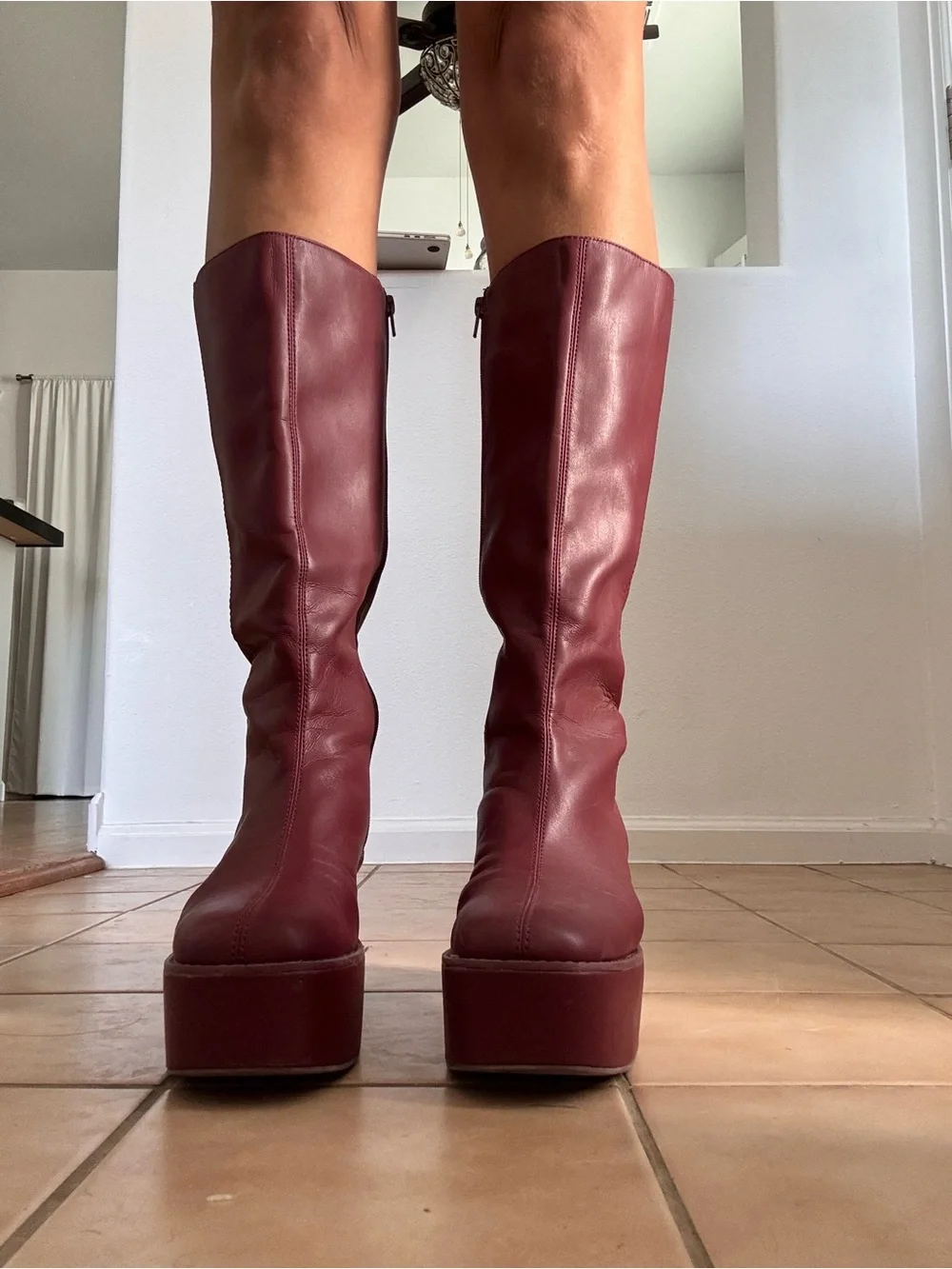 OAK + FORT sleek knee